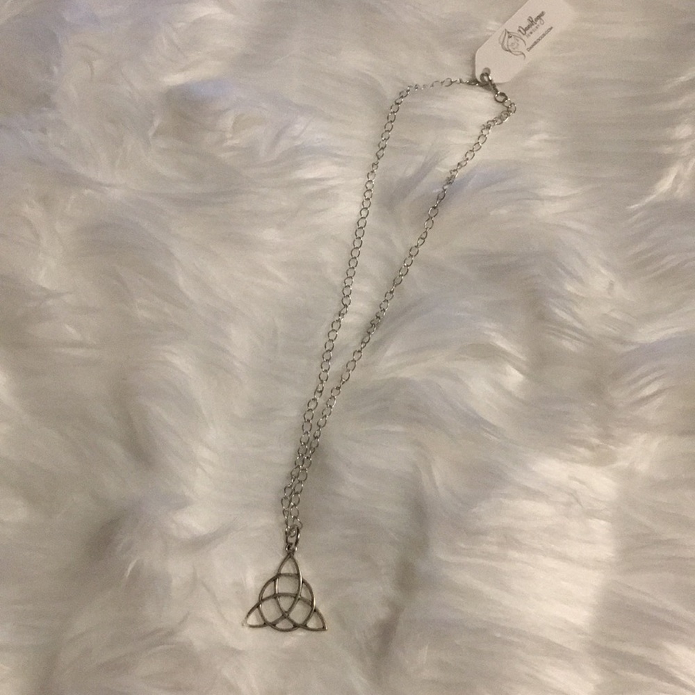 Celtic design necklace